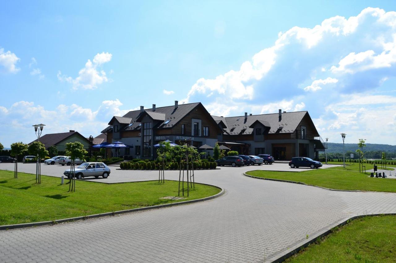 Hotel Oriza Gdów Dış mekan fotoğraf