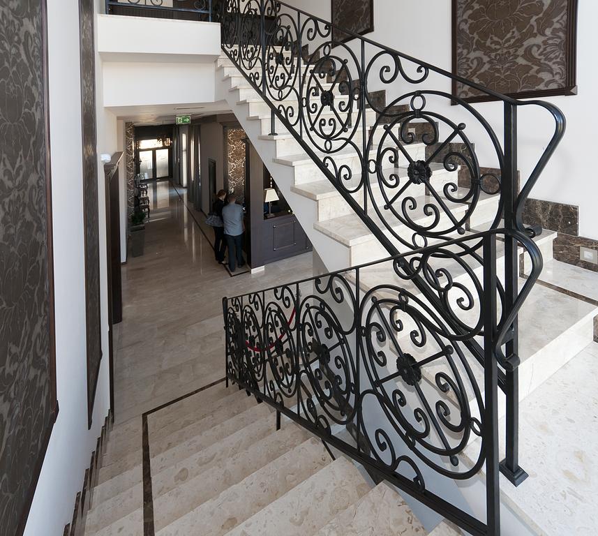 Hotel Oriza Gdów Dış mekan fotoğraf
