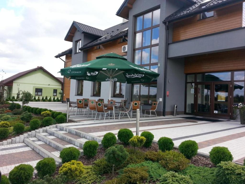 Hotel Oriza Gdów Dış mekan fotoğraf