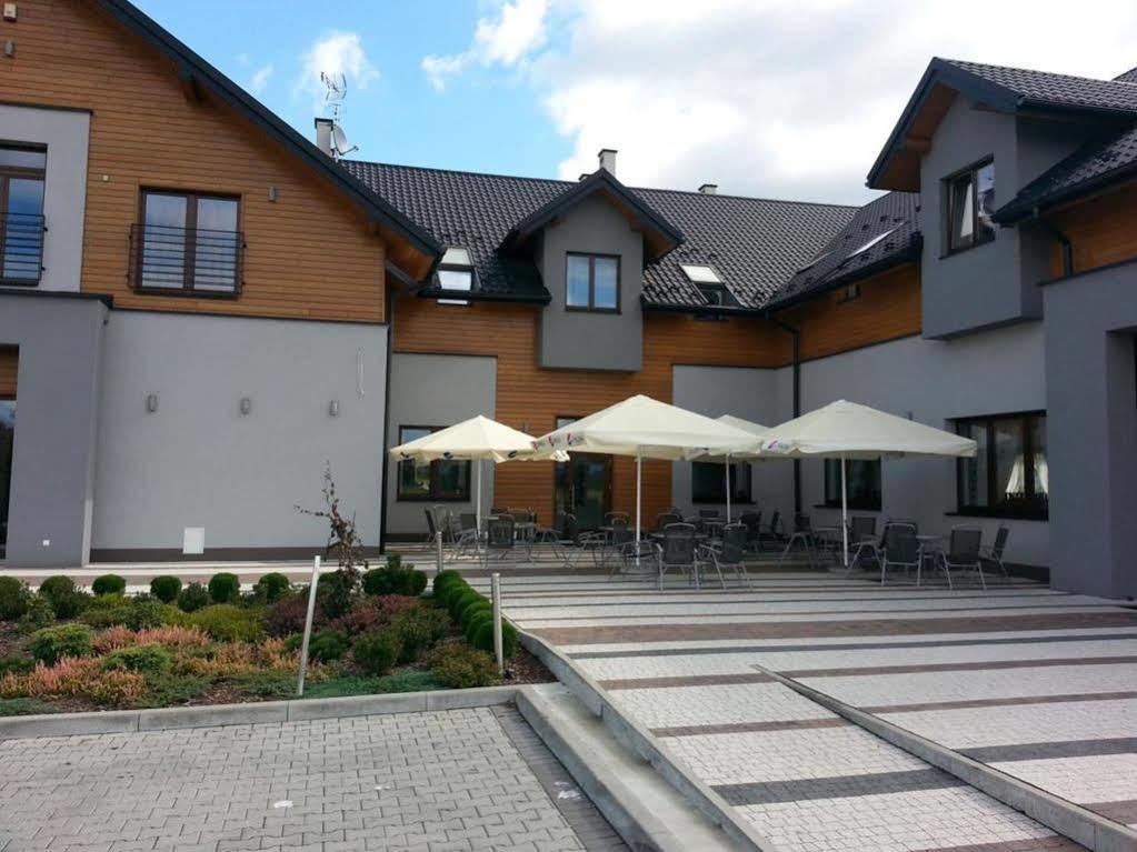 Hotel Oriza Gdów Dış mekan fotoğraf