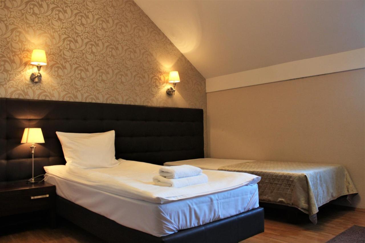 Hotel Oriza Gdów Dış mekan fotoğraf